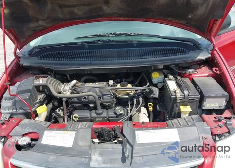 2005 Chrysler Town & Country Touring из США, поврежденный, VIN 2C4GP54L55R530330